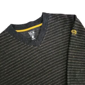 Mountain Hardwear Striped Wool Blend V-Neck Sweater – XL – Grey/Yellow – Outdoor